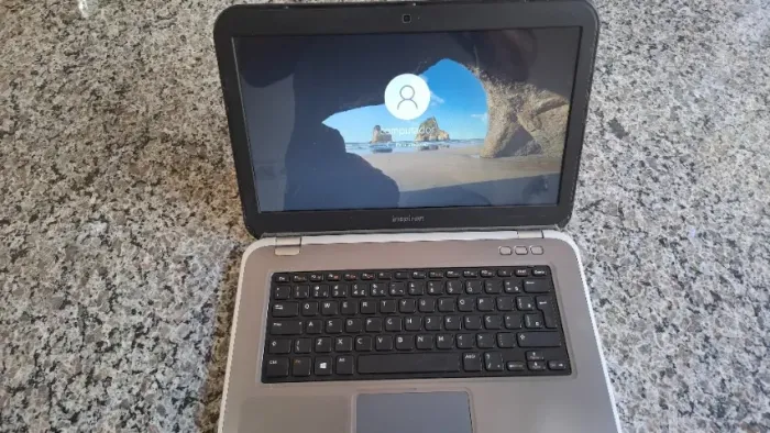 Utrabook Dell Inspiron 15