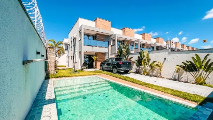 Casa duplex disponível para locação no bairro Olho D?Água, no Eusébio
