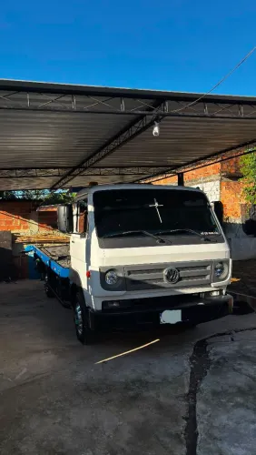 Vendo caminhão 5 150 ano 2018