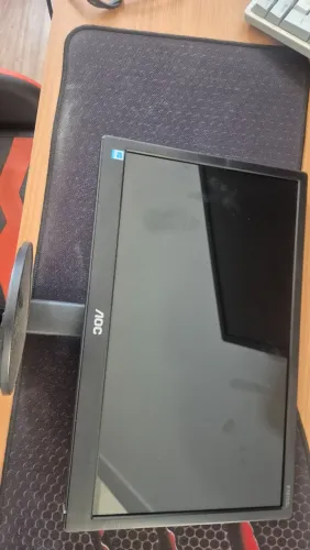 Monitor AOC 15,6"