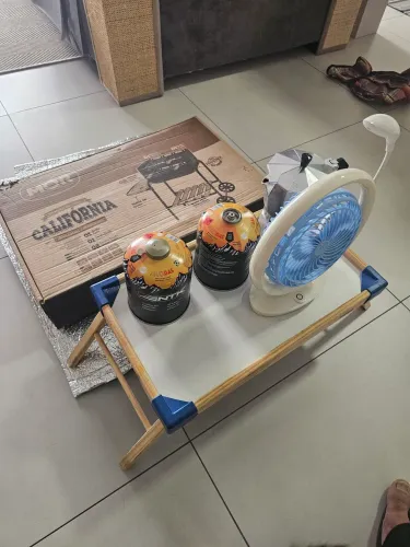Kit acampamento. Cafeteira italiana, gás, churrasqueira, etc
