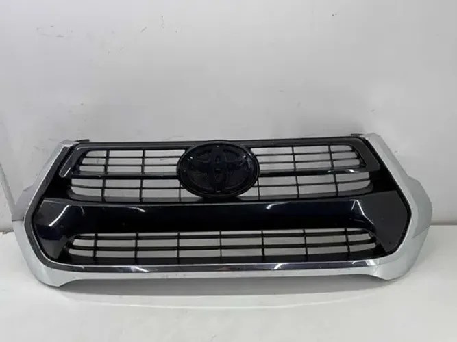 Grade Dianteira Toyota Hilux 2021/ 2024 Original 1 Brilhante
