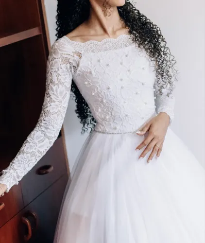 Vestido De Noiva Semi Novo - Elegante e Delicado