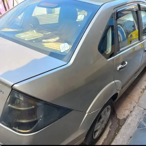Ford Fiesta Sed. 1.6 8V Flex 4P 2011