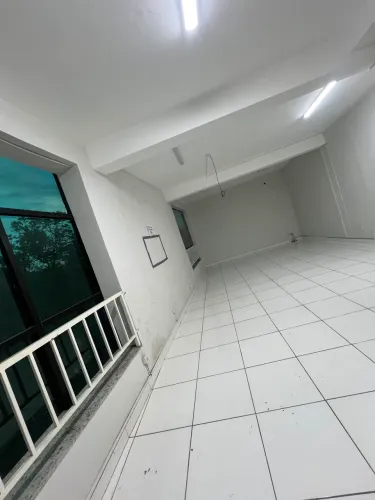 330 m2 de Andar corrido. Ponto comercial no centro de Montes Claros
