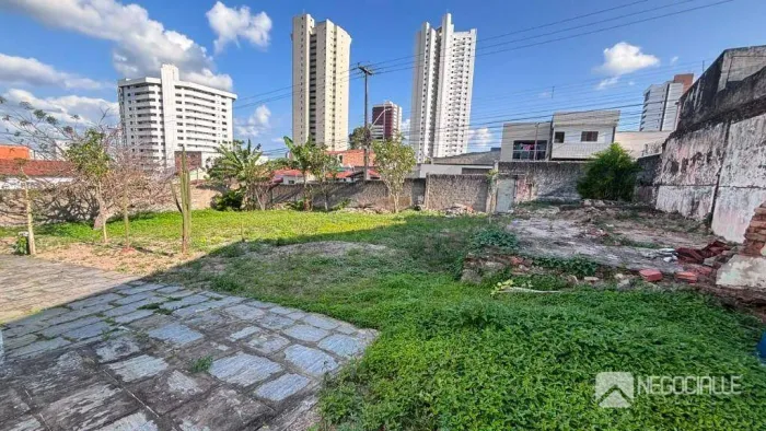 Área à venda, 747 m² por R$ 750.000 - Bela Vista - Campina Grande/PB