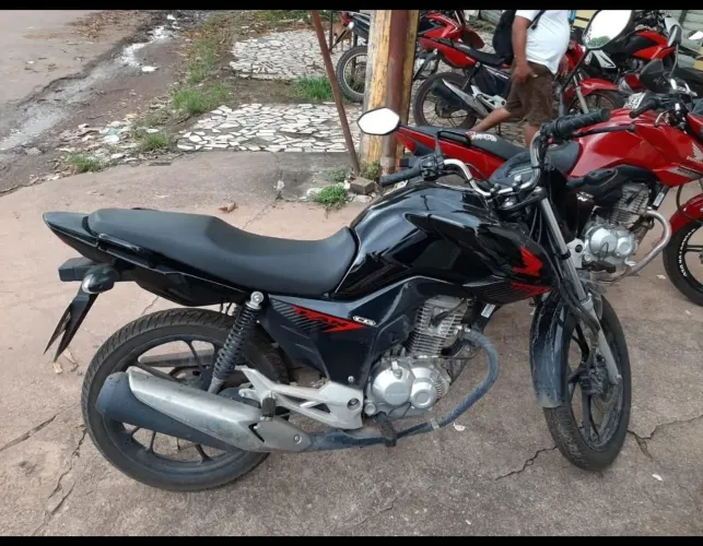 Vendo MOTO FAN 160 2019. Valor R$ 13 mil