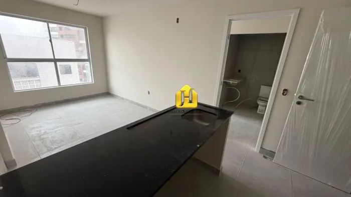 Apartamento com 2 dormitórios à venda, 53 m² por R$ 580.000,00 - Petrópolis - Natal/RN