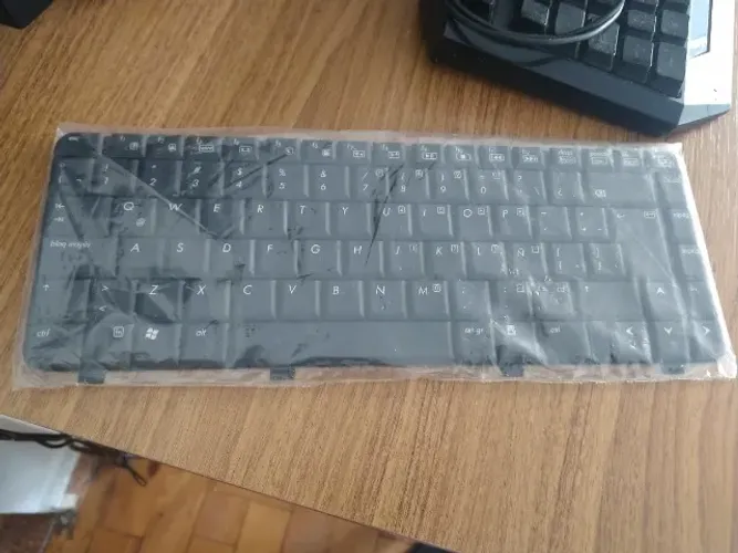 Teclado HP DV2000 - ES 417068-161 K061130B1
