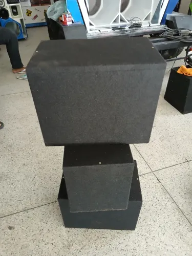 CAIXA DE BATERIA 100 AMPERES