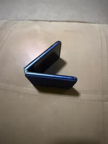 Motorola razr 60