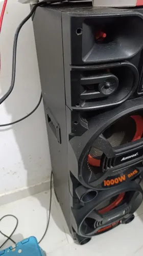 Vendo e troco caixa de som Amvox 1.000W