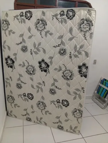 Vendo cama box conjugada ortopédica ortobom