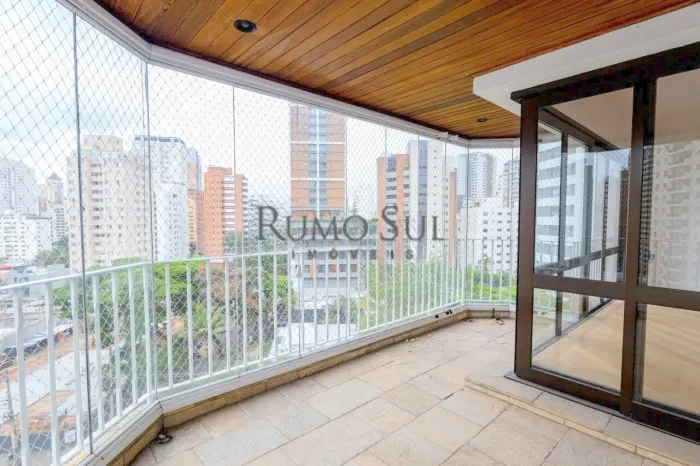 APARTAMENTO Moema