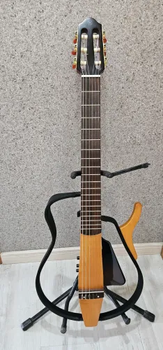 Violão Yamaha Silent 100N