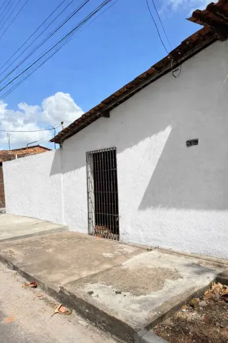 VENDO CASA NA VILA IVAR SALDANHA - ROSÁRIO, MARANHÃO