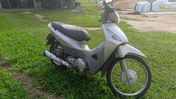 Vendo ou troco ,por carro do mesmo valor.
