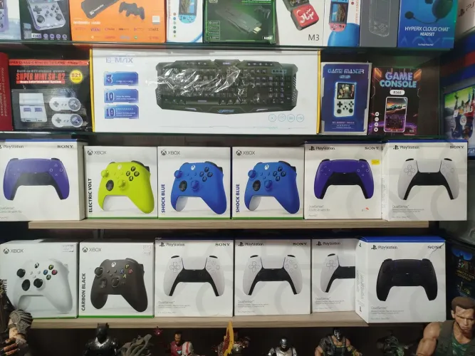 Controles ps5 e série s original novos e semi novos ac trocas