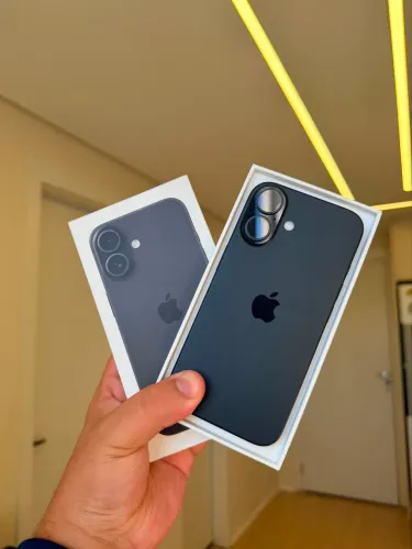 iPhone 16 Preto 128gb Semi Novo - Com NF e Caixa original [único dono]