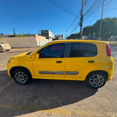 Fiat Uno Sporting 1.4 EVO Fire Flex 8V 4P 2014