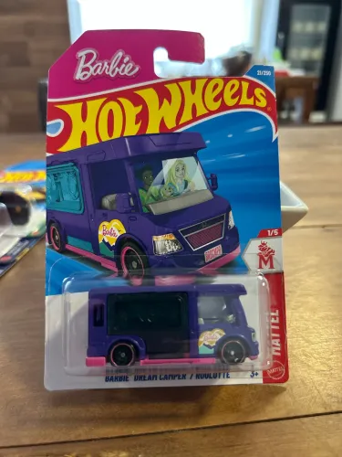 Hot wheels barbie dream camper