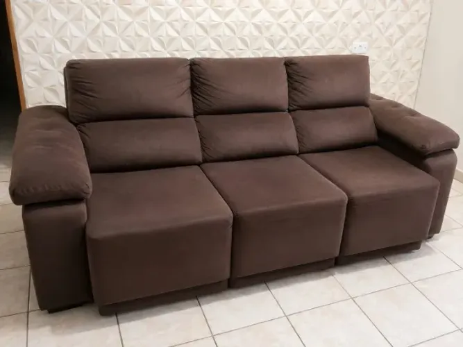 Sofá retrátil 3 lugares