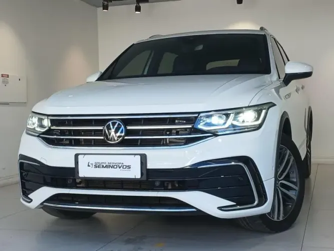 Volkswagen Tiguan Allspac R-line 300 TSI 2.0 2024