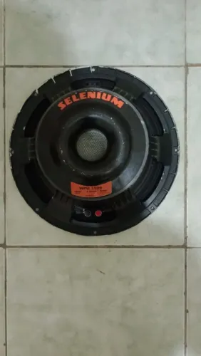 Subwoofer corneta e tuiter