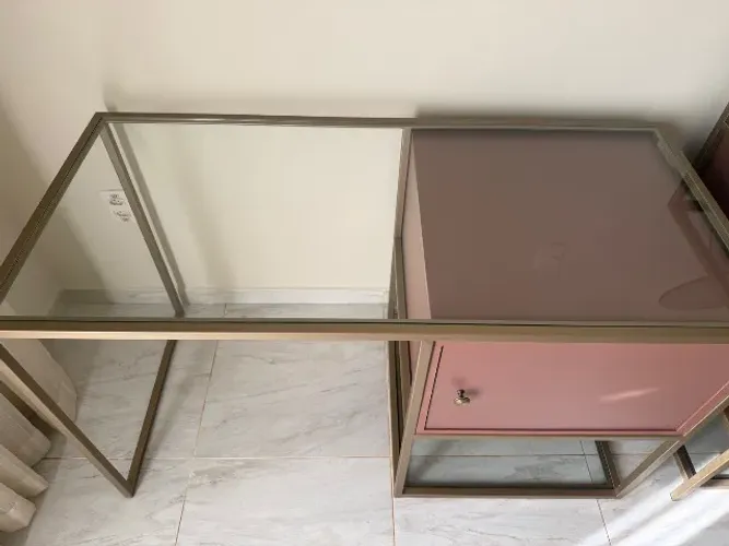 Mesa consultório/escritorio 