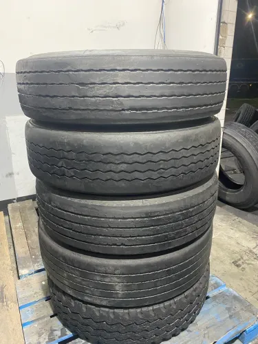 Pneus 295/80/22.5 usados para carreta