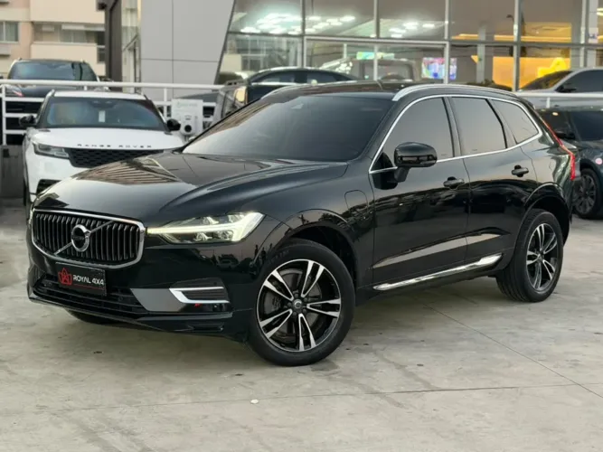 Volvo XC-60 XC 60 T-8 Híbrido Momentum 2.0 5P 2021