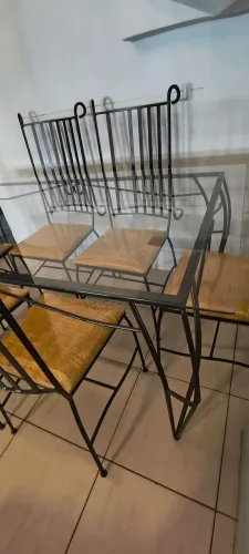 Mesa de jantar 6 cadeiras