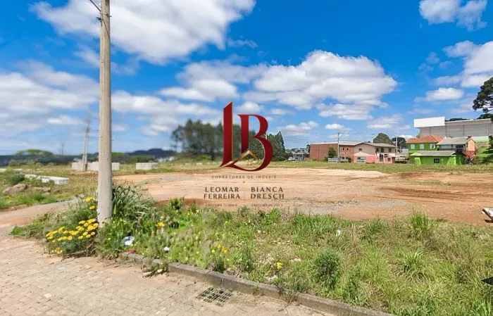 Terreno plano à venda em Ana Rech a uma quadra da principal