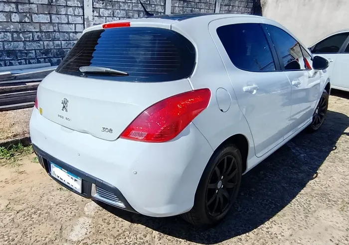 Peugeot 308 Allure 1.6 Flex 16V 5P Mec. 2013