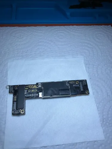 Placa iPhone 15