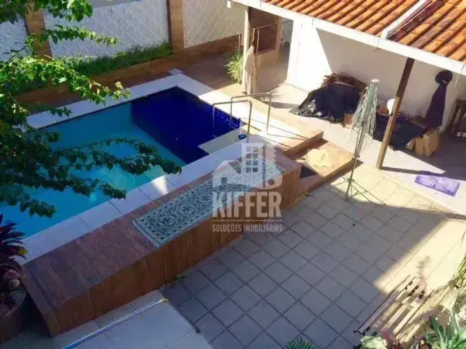 Casa Linear 3 Quartos com Piscina em São Francisco Niterói