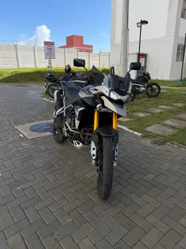 Moto novo sem detalhe