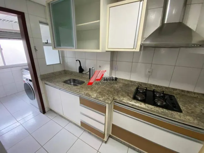 Apartamento de 3 Dormitorios Mobiliado para Locaçao Florianópolis Itacorubi