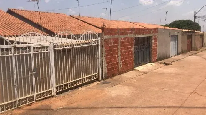 Oportunidade Única em AGUAS LINDAS DE GOIAS - GO | Tipo: Casa | Negociação: Venda Online |