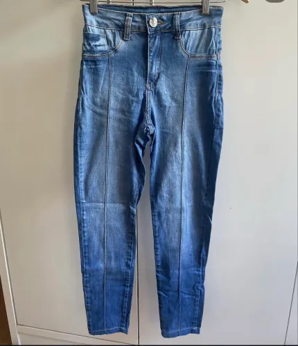 Calça jeans Reklusa