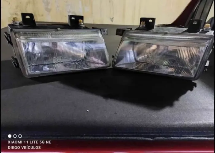 Par de Farol Vw Logus Cibié Original Montadora 