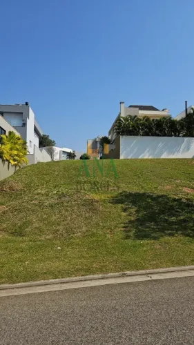 Localização privilegiada em um dos melhores condomínios da região!