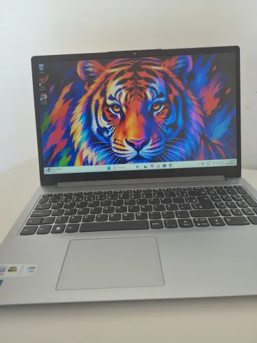 Notebook Lenovo Seminovo