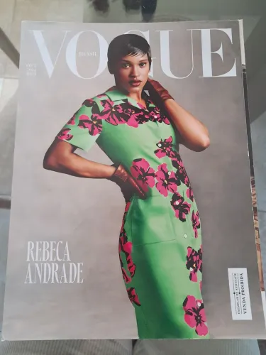 Revista vogue rebeca andrade numero 550 outubro 2024