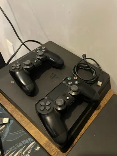 Ps4 Slim 1TB