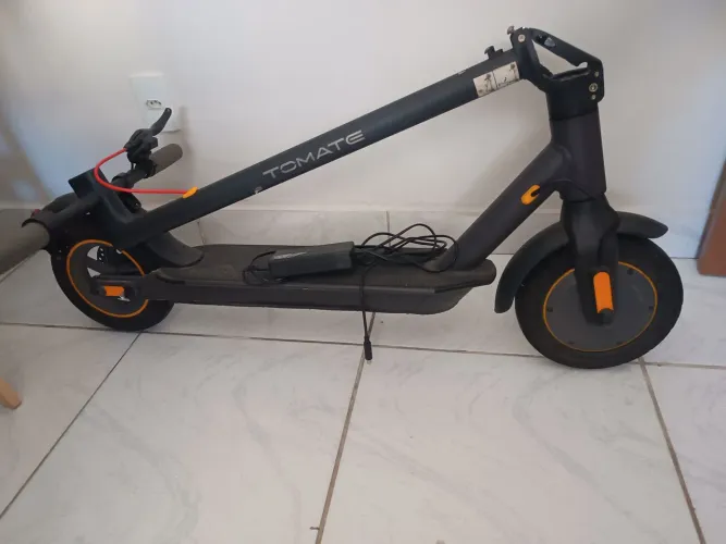 PATINETE ELETRICO DOBRAVEL - TOMATE