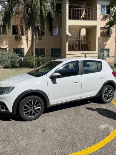 Renault Sandero Intense Flex 1.6 16V 5P Aut. 2020