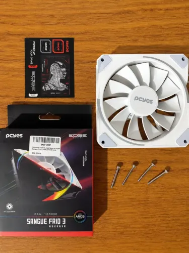 Ventoinha Pcyes Sangue Frio 3 ARGB 2200 RPM