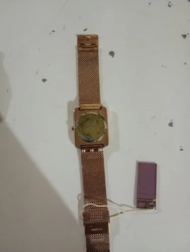 Vende-se relógio Champion novo nunca usado aceito proposta só entra em contato quem querer