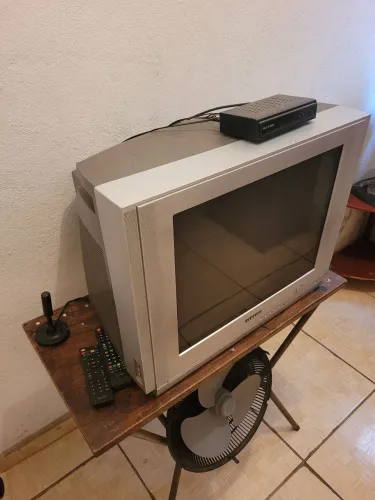 Vendo TV tubo